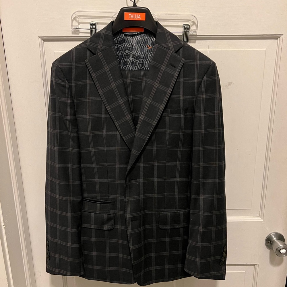 TALLIA Men’s Suit 40R Windowpane Print